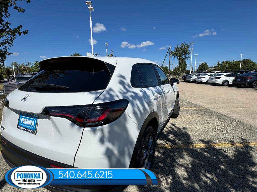 New 2026 Honda HR-V LX image 9