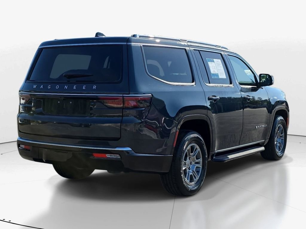 Used 2024 Jeep Wagoneer 4WD image 5