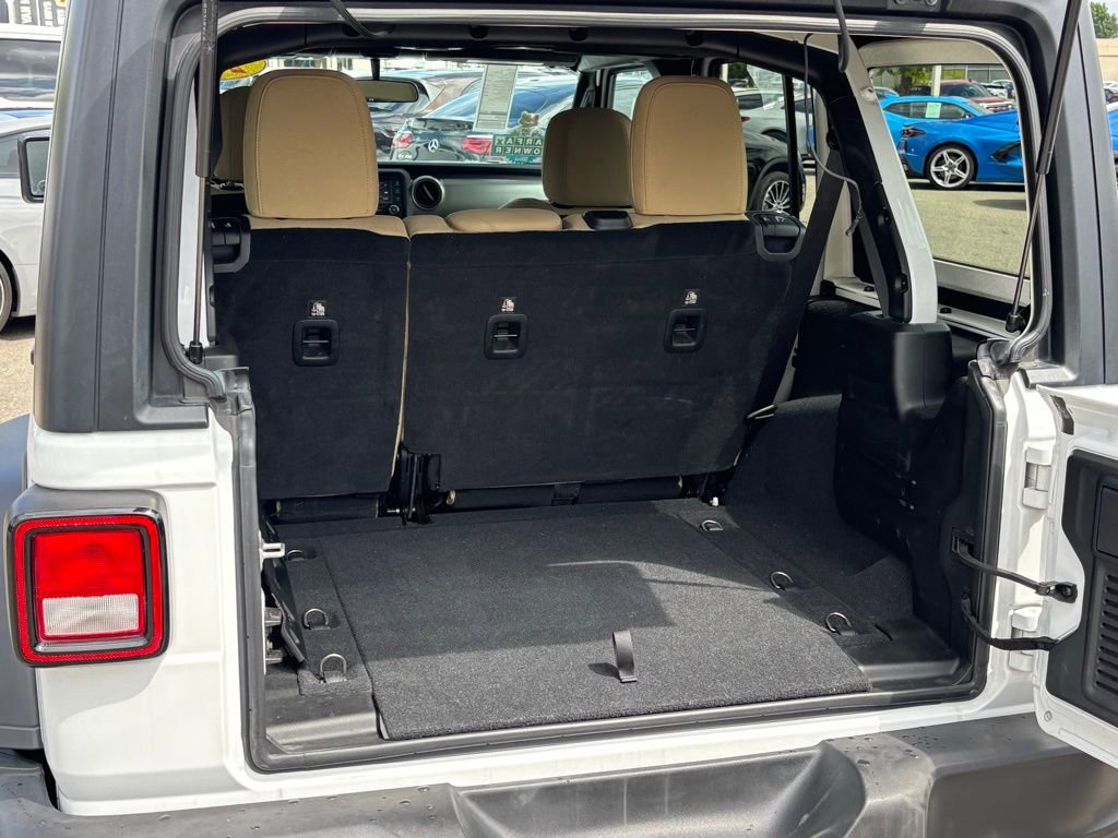 Used 2018 Jeep Wrangler Unlimited Sport S image 24