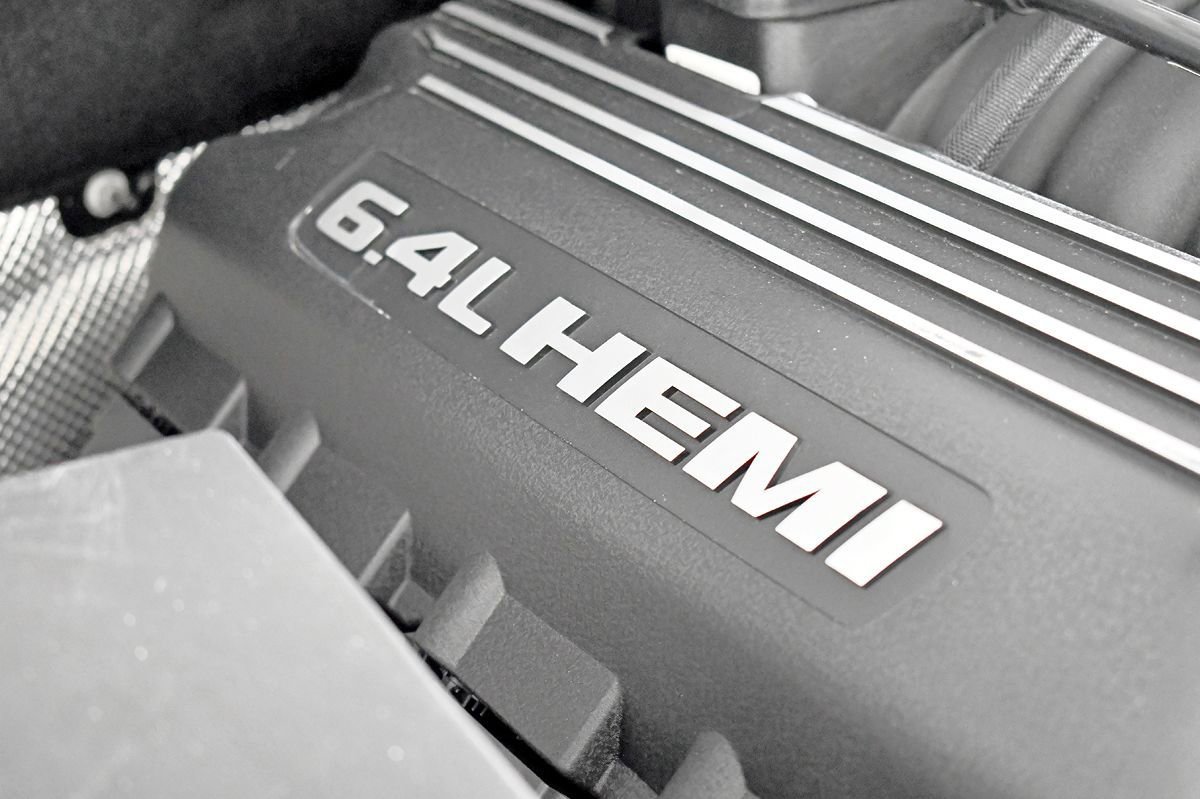 Used 2019 Jeep Grand Cherokee SRT AWD/4WD image 27