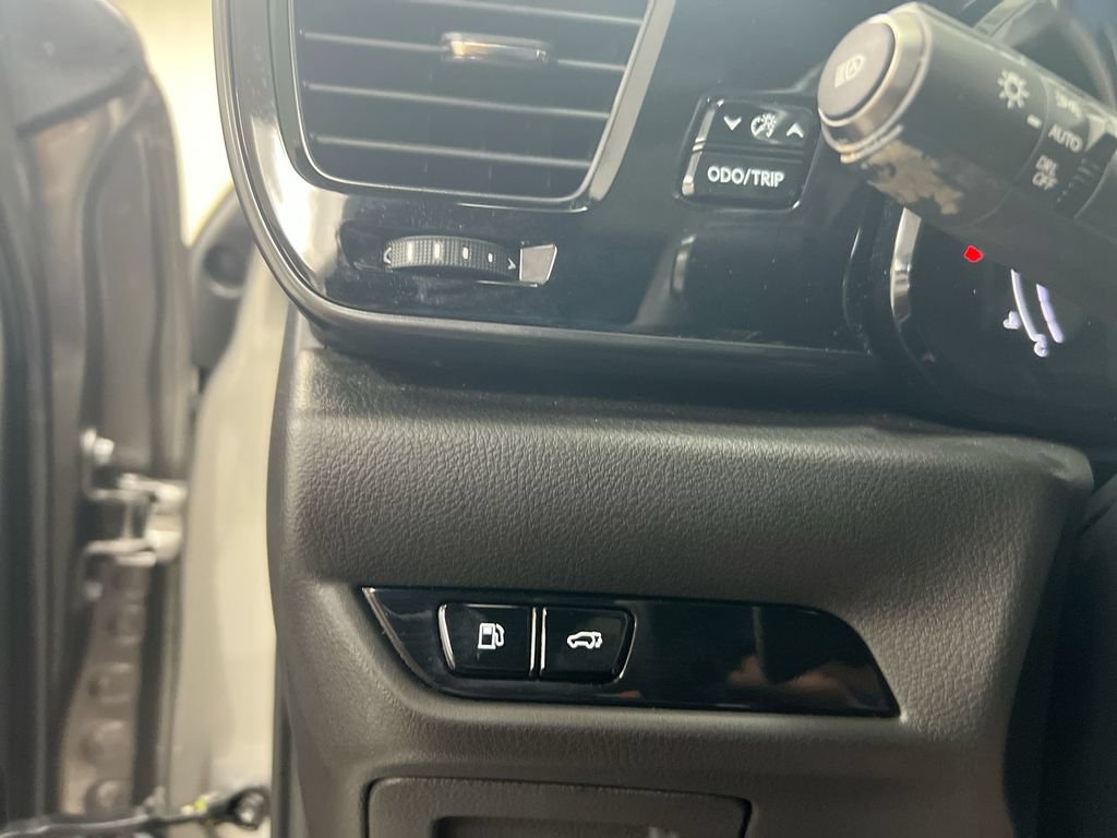 Used 2022 Lexus NX 350h AWD image 19