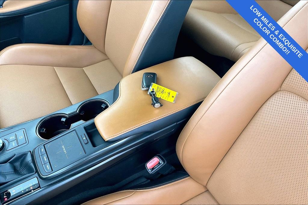 Used 2022 Lexus IS 300 image 13