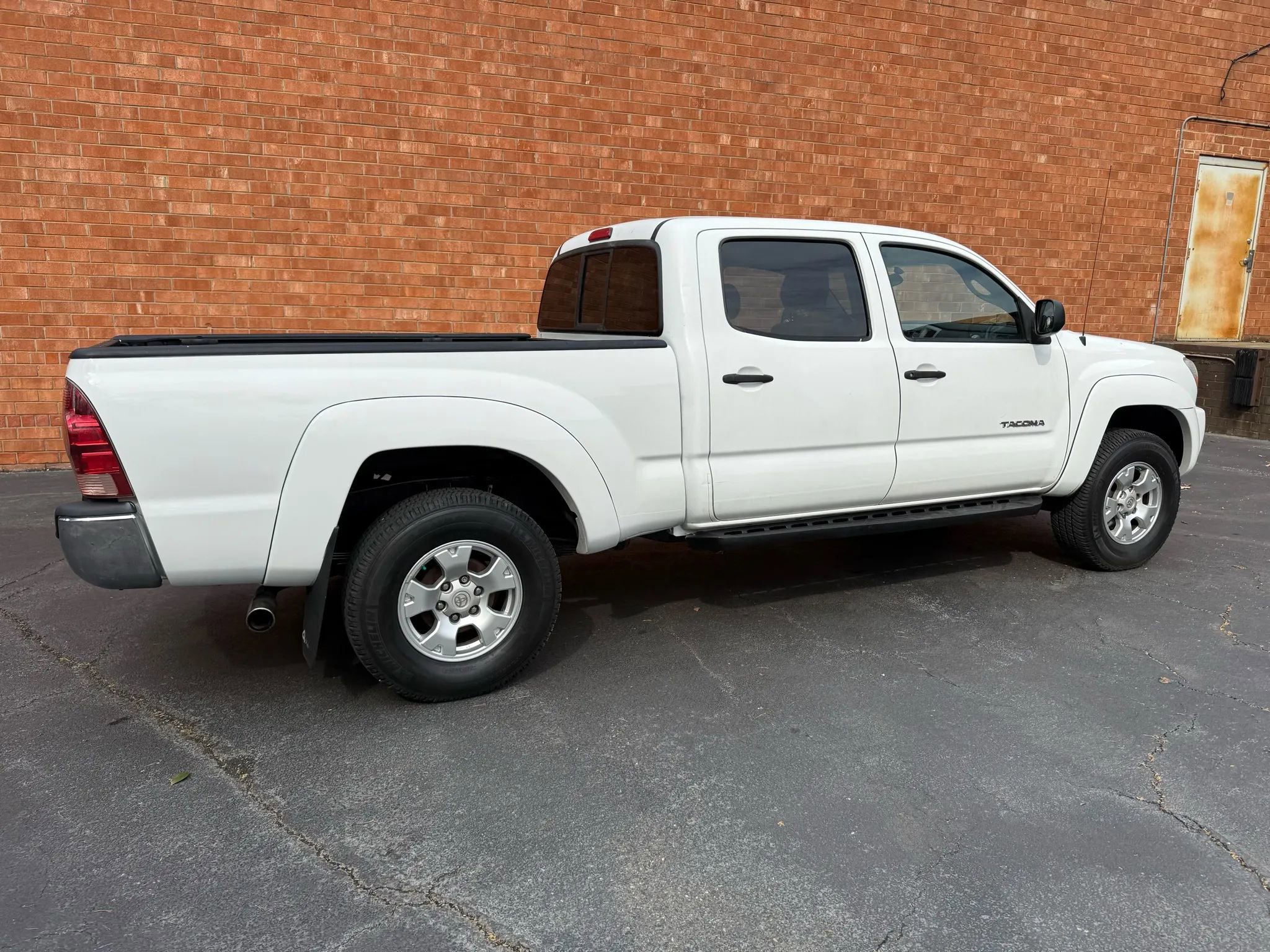 Used 2006 Toyota Tacoma 4x4 Double Cab image 25