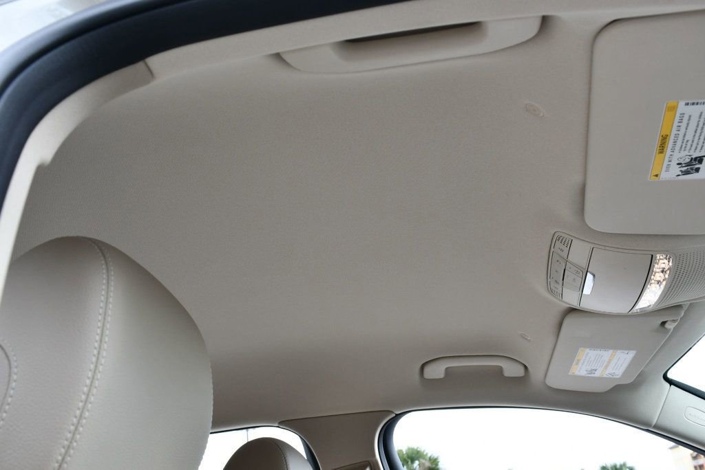 Used 2022 Mercedes-Benz GLC 300 image 54