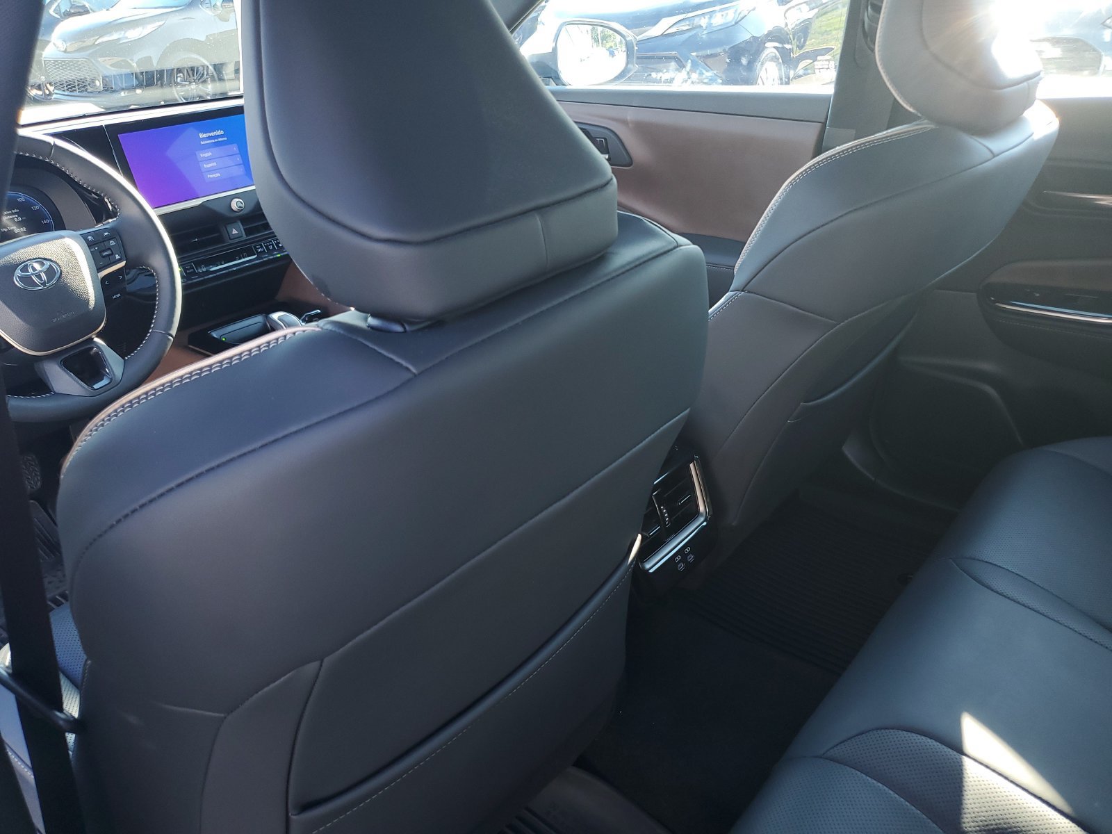 Certified 2024 Toyota Crown AWD/4WD image 14