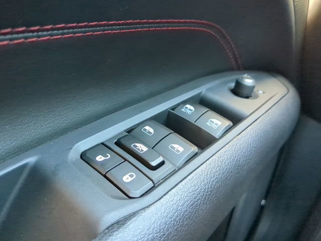 New 2023 Jeep Compass Trailhawk image 23