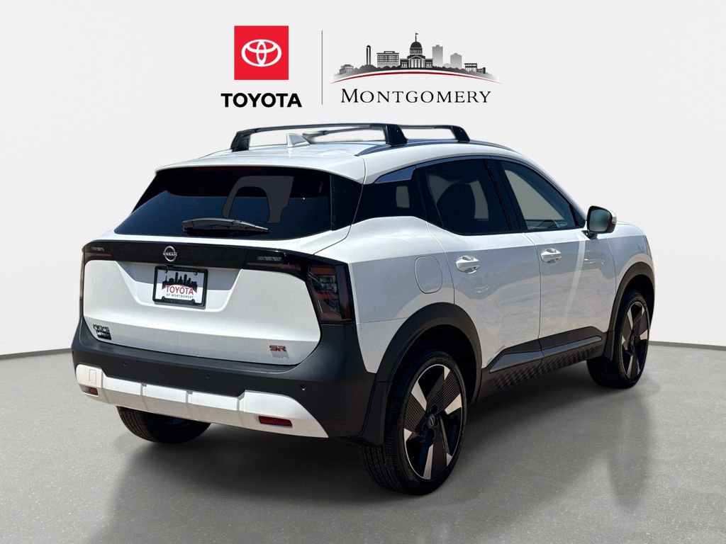 Used 2025 Nissan Kicks SR image 3