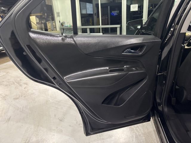 Used 2022 Chevrolet Equinox LT image 30