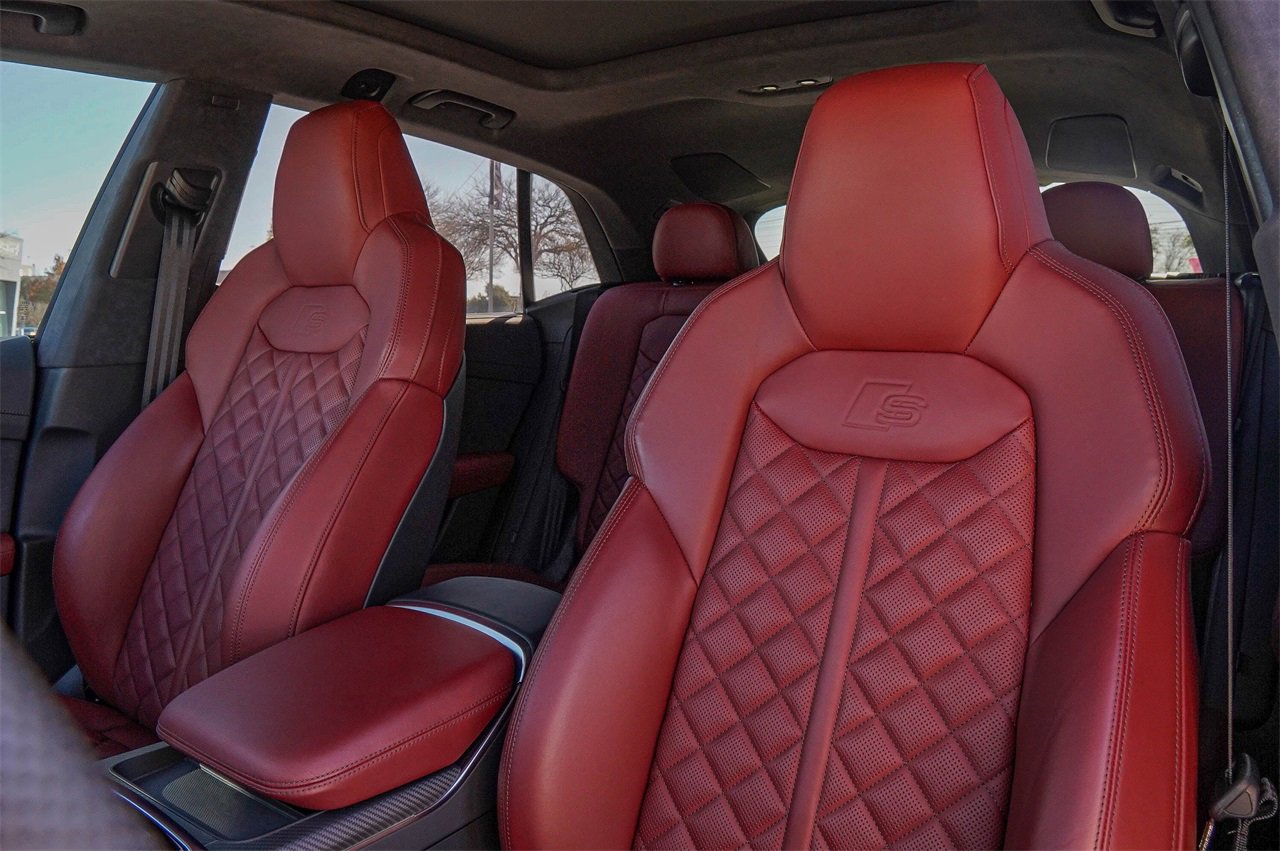 Used 2024 Audi SQ8 Prestige image 19