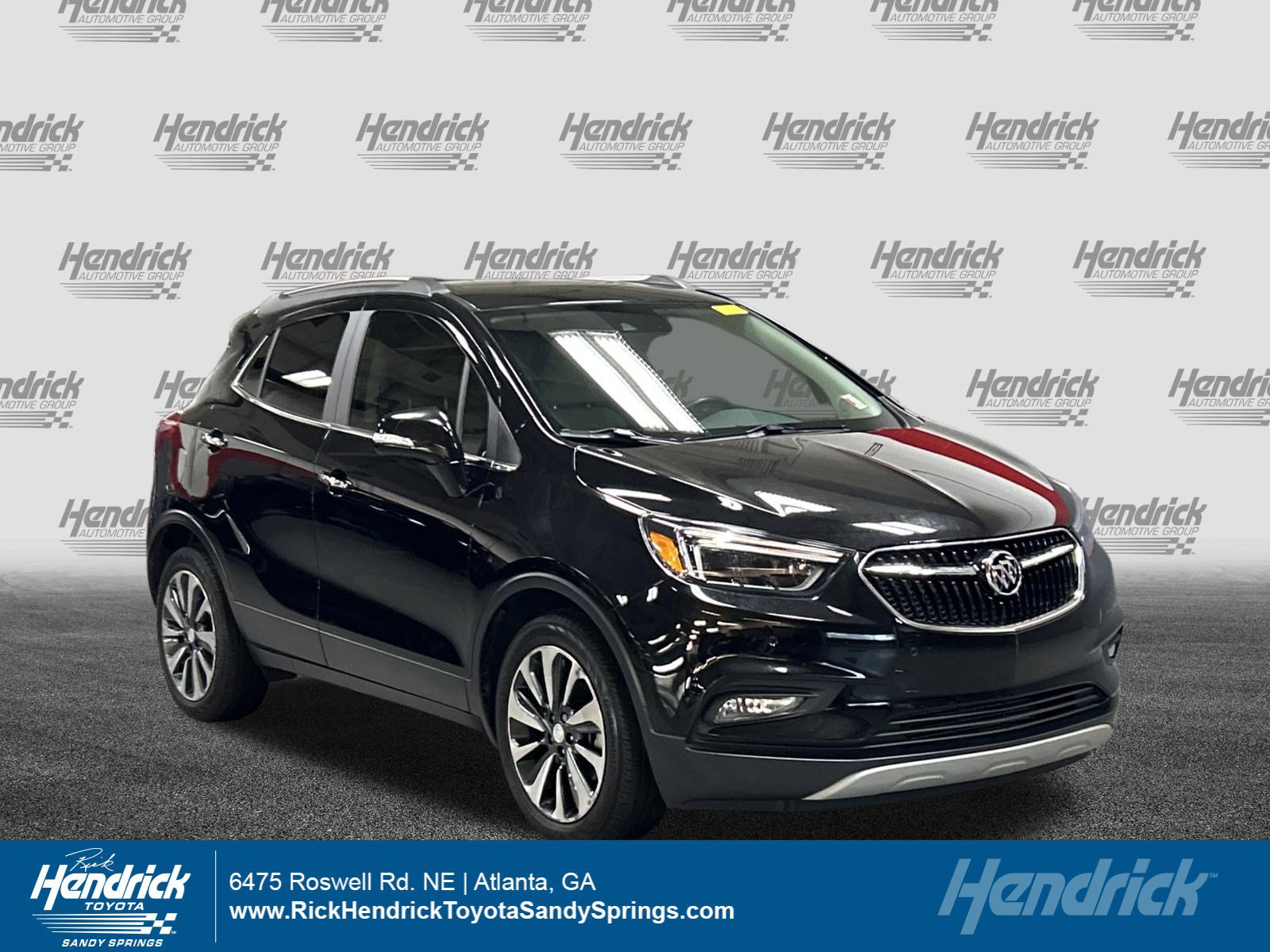 Used 2019 Buick Encore Essence w/ Safety Package II FWD image 1