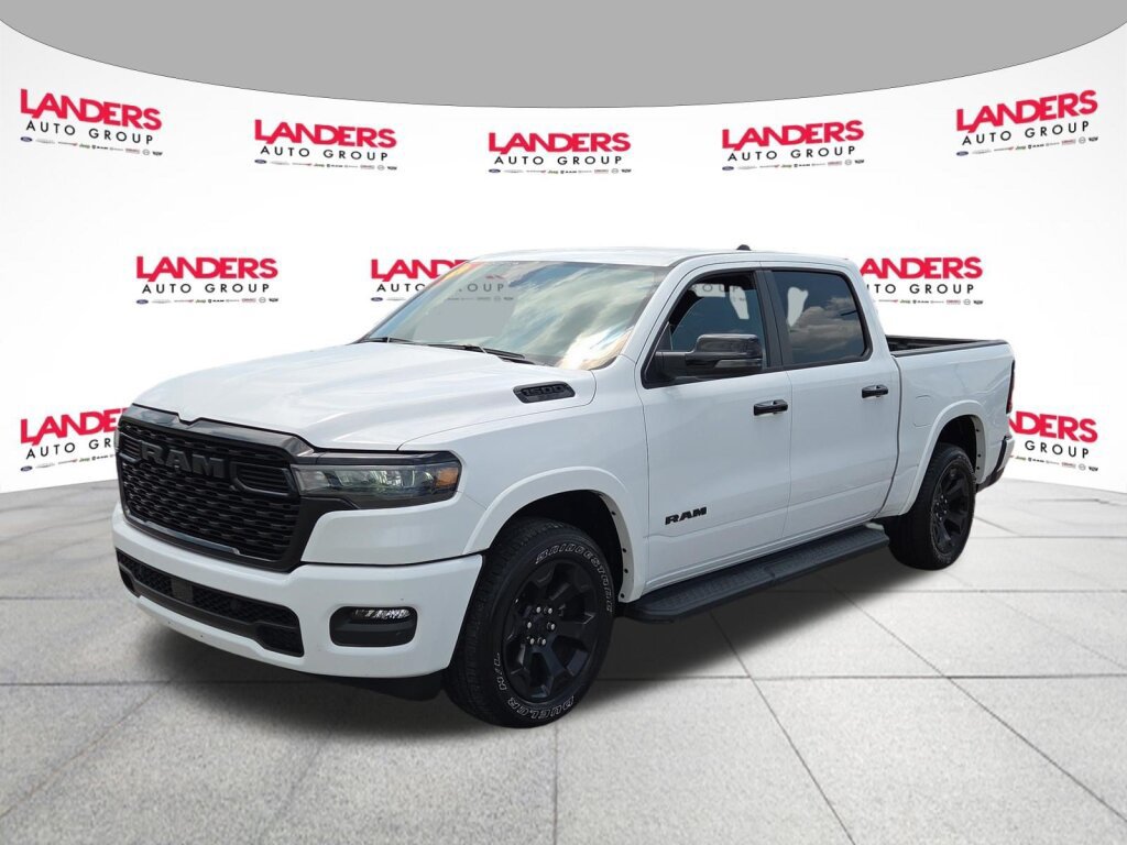 Used 2025 RAM 1500 Big Horn AWD/4WD image 7