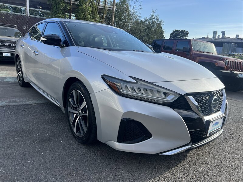 Used 2020 Nissan Maxima 3.5 SV w/ Floor Mat Group FWD image 7