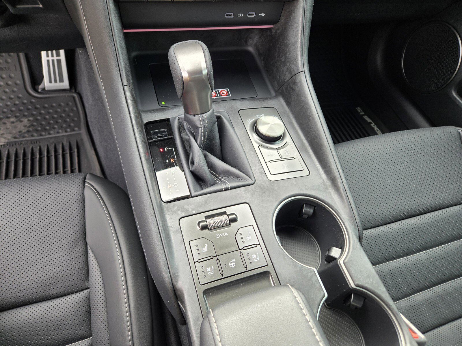 New 2026 Lexus IS 350 F Sport RWD image 13