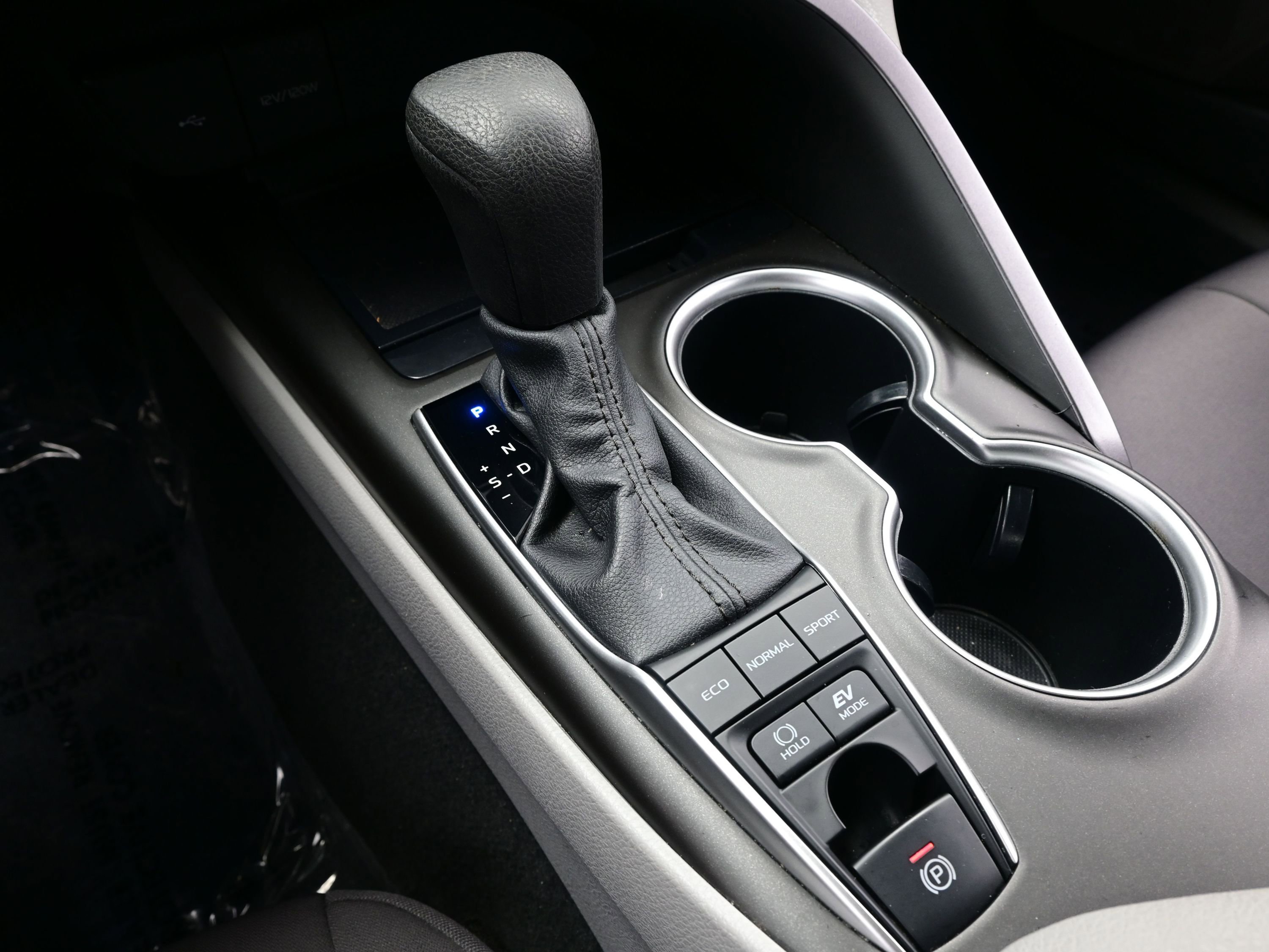 Used 2023 Toyota Camry LE image 21