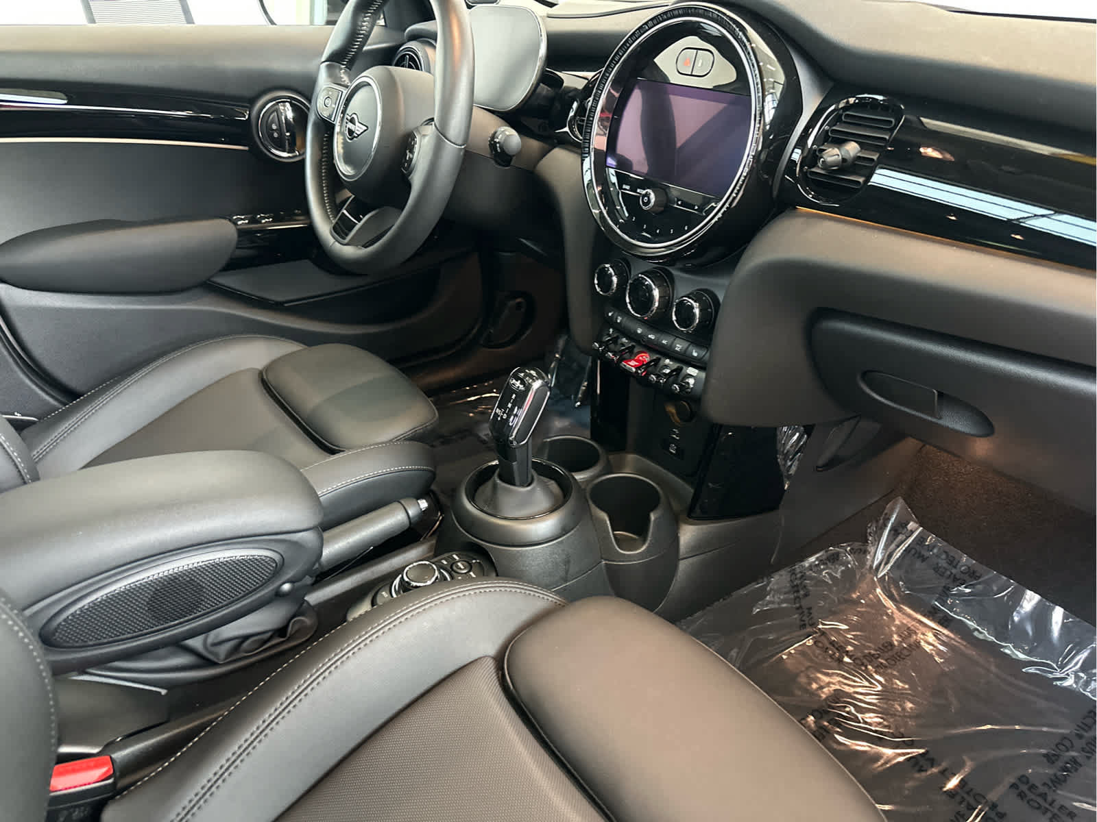 Certified 2024 MINI Cooper S FWD image 9
