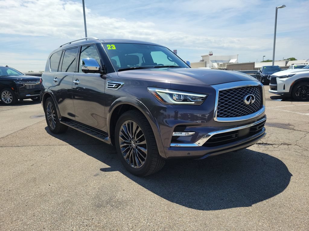 Used 2023 INFINITI QX80 Sensory w/ Cargo Package AWD/4WD image 7