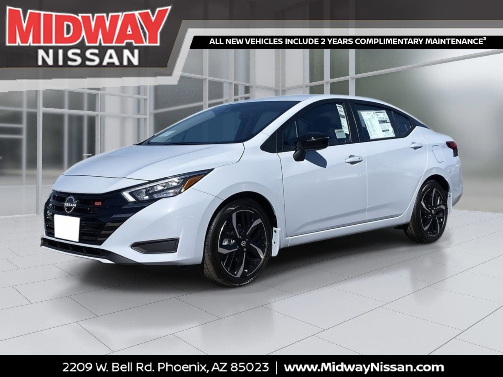 New 2025 Nissan Versa SR w/ Trunk Package