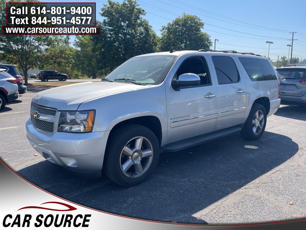 Used 2013 Chevrolet Suburban LTZ image 2