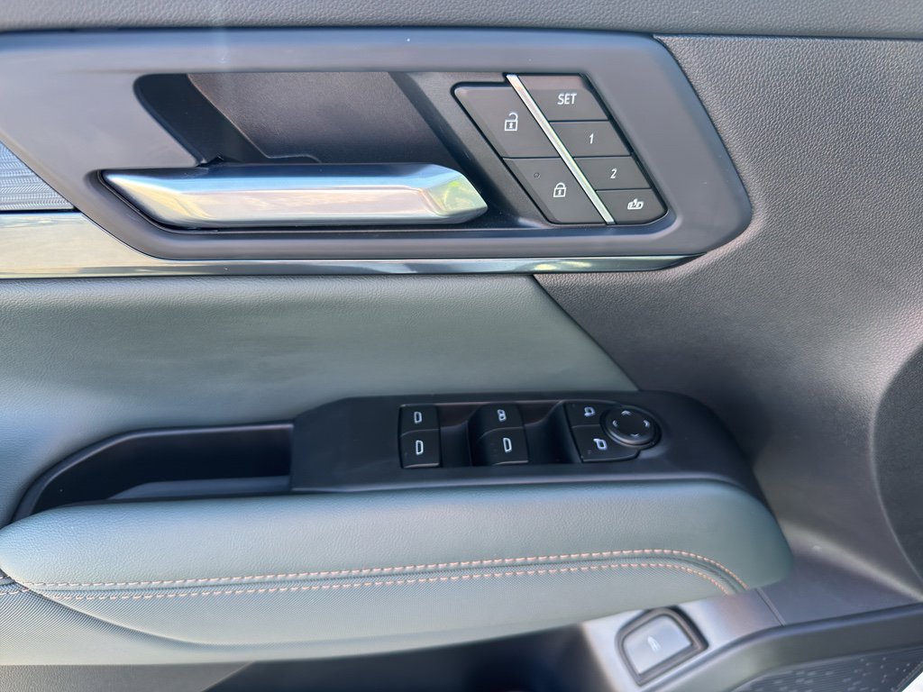 Used 2026 GMC Terrain AT4 w/ Convenience Package III image 20