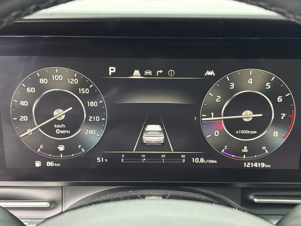 Used 2022 Kia Carnival SX Prestige image 25