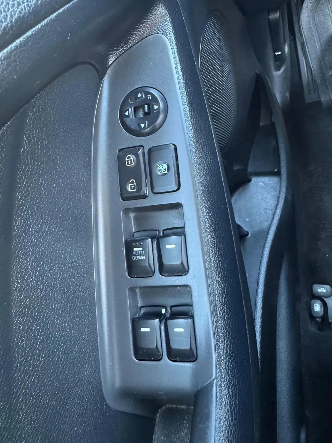 Used 2017 Kia Forte LX image 22