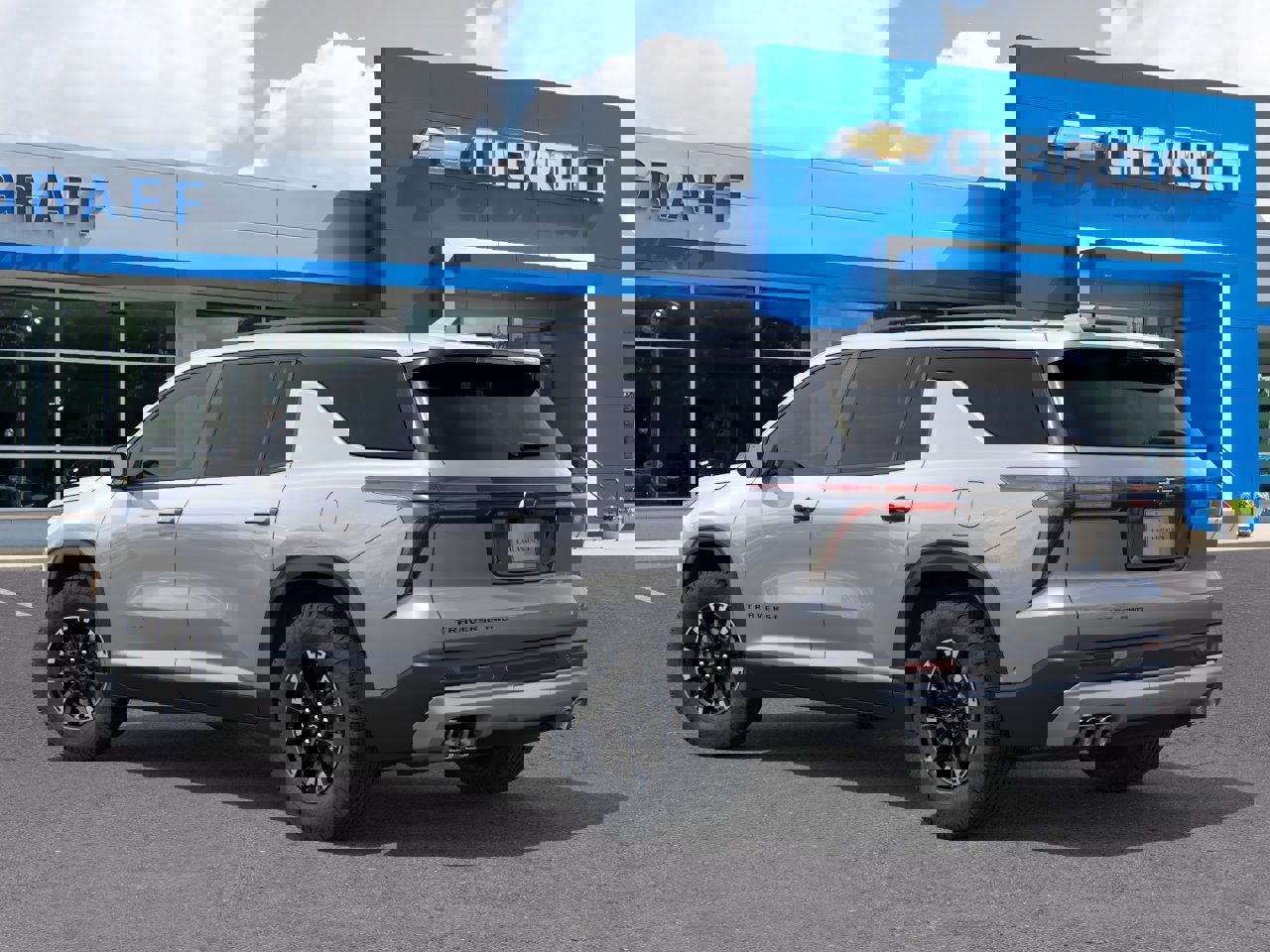 New 2026 Chevrolet Traverse Z71 w/ Enhanced Driving Package image 3