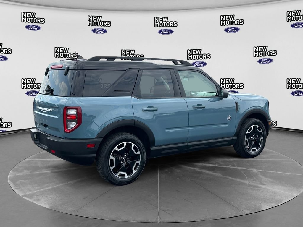 Used 2023 Ford Bronco Sport Outer Banks AWD/4WD image 5