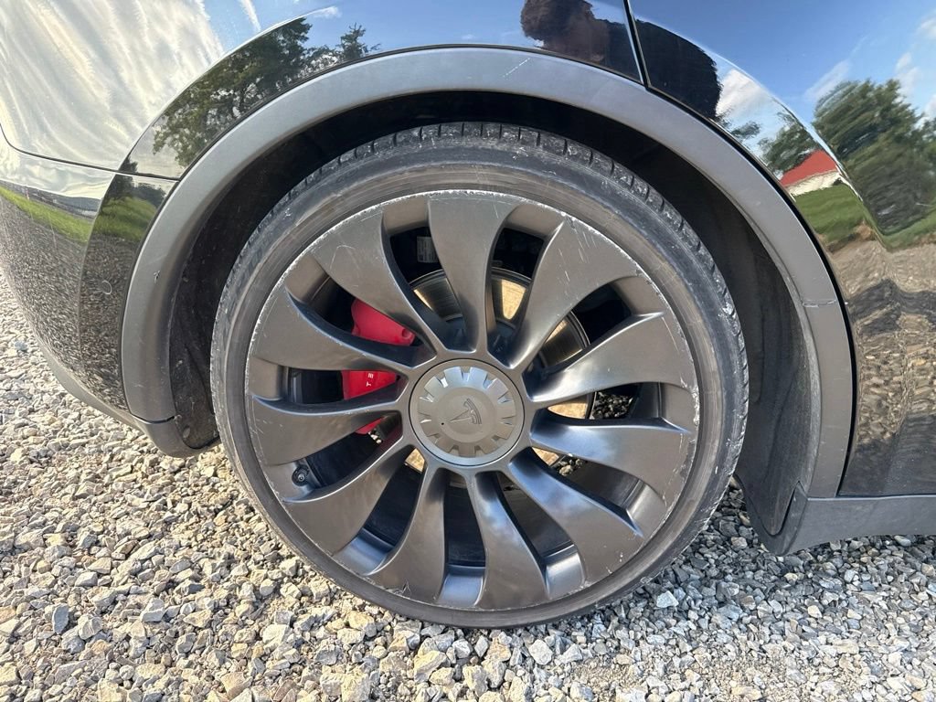 Used 2022 Tesla Model Y Performance AWD/4WD image 4