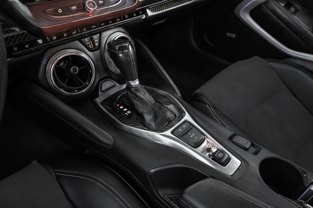 Used 2016 Chevrolet Camaro SS image 22