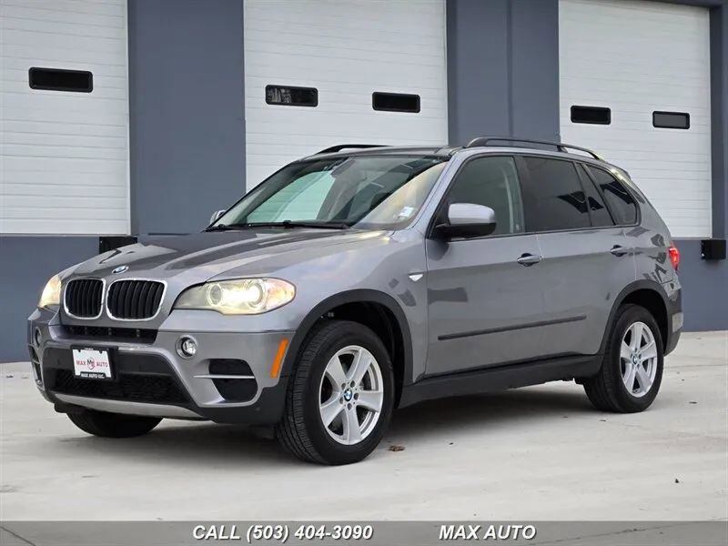 Used 2012 BMW X5 xDrive35i image 4