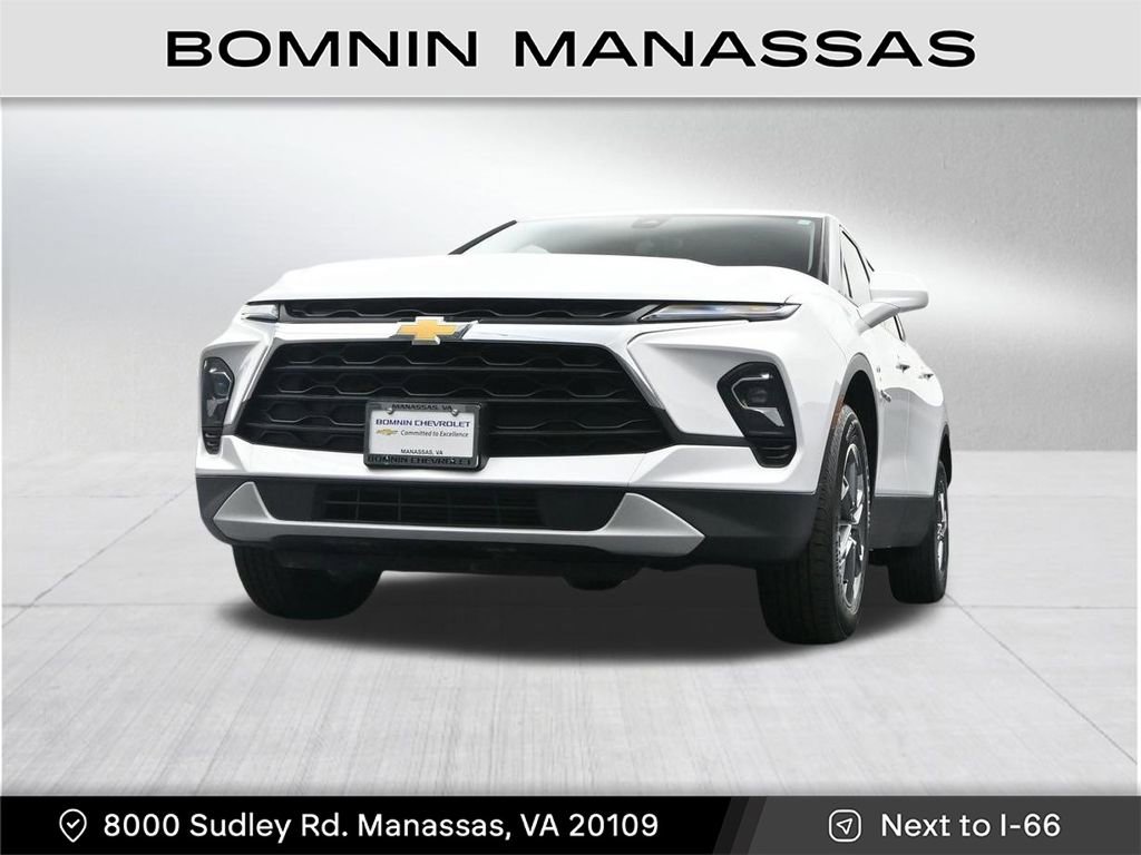Used 2023 Chevrolet Blazer LT image 36