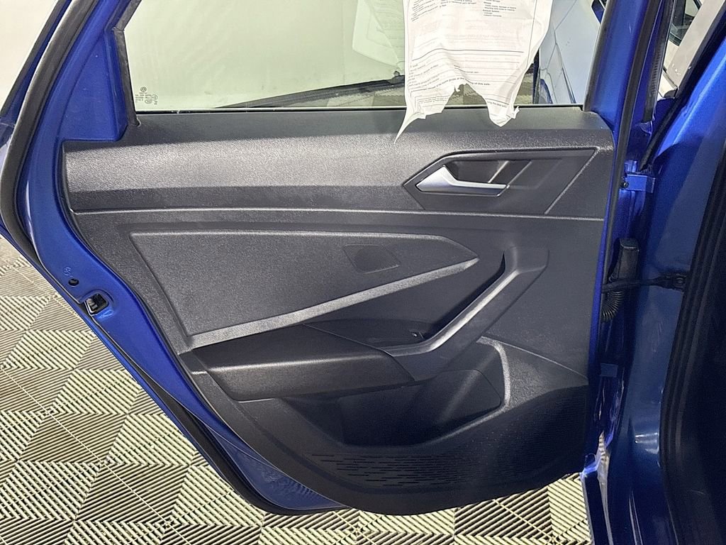 Certified 2022 Volkswagen Jetta S image 18