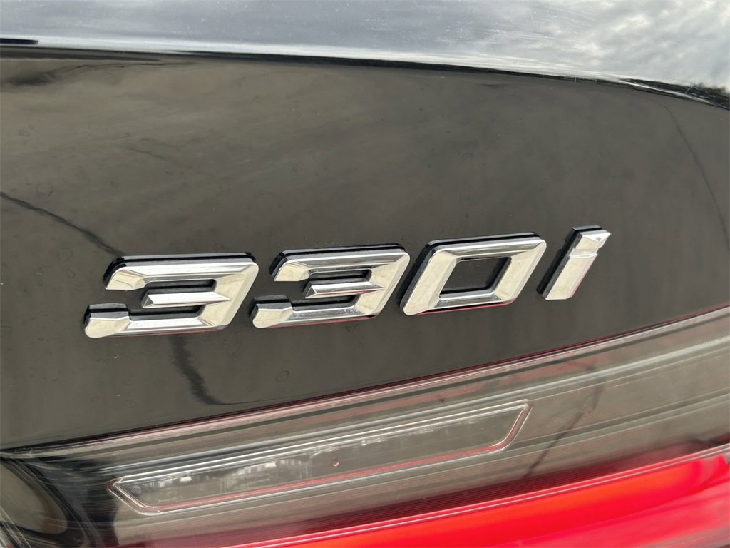 Used 2025 BMW 330i xDrive Sedan image 14