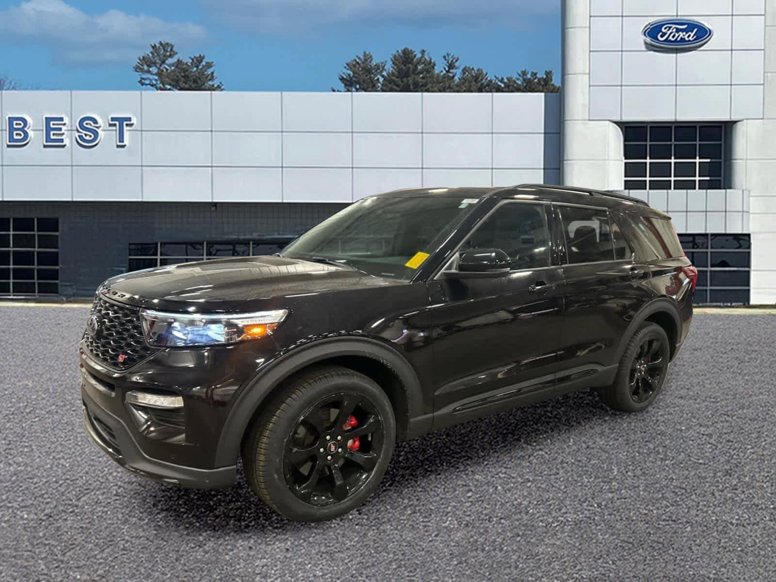 Used 2023 Ford Explorer ST w/ Equipment Group 401A AWD/4WD image 2