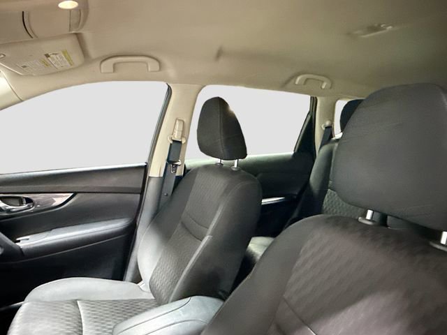 Used 2018 Nissan Rogue SV image 21
