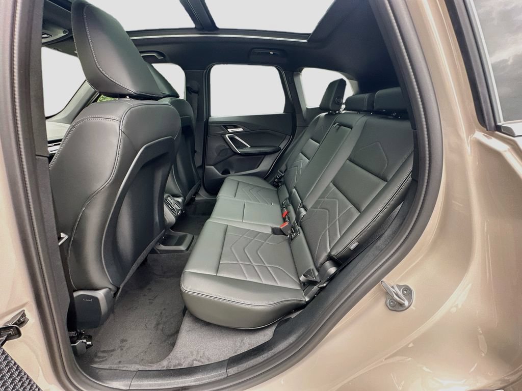 New 2027 BMW X1 xDrive28i AWD/4WD image 25