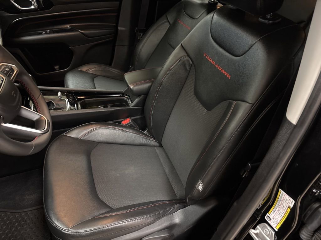 Used 2022 Jeep Compass Trailhawk image 24