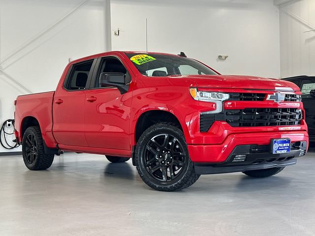 Certified 2022 Chevrolet Silverado 1500 RST image 2