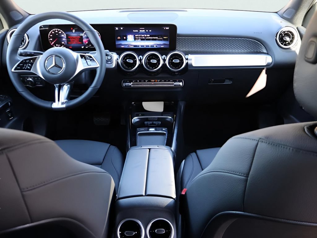 New 2026 Mercedes-Benz GLB 250 4MATIC image 15