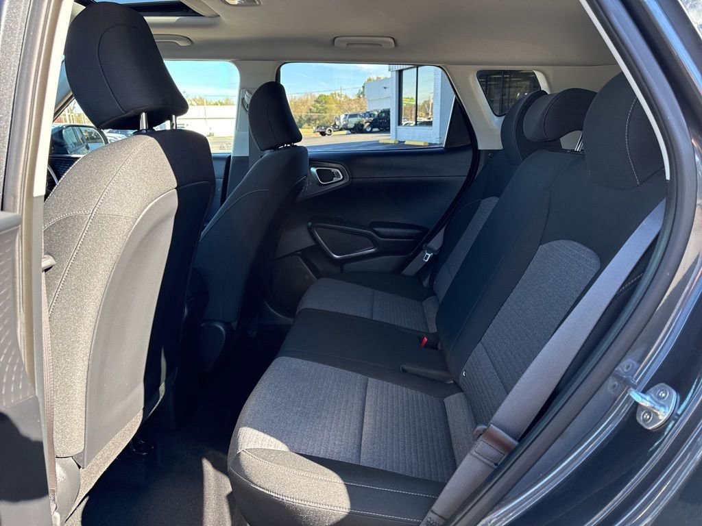 Used 2021 Kia Soul GT-Line image 35