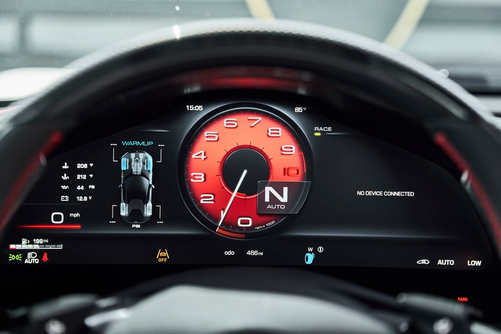 Used 2025 Ferrari 12Cilindri RWD image 55