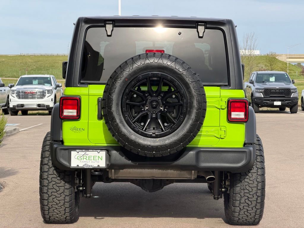 Used 2021 Jeep Wrangler Sport AWD/4WD image 8