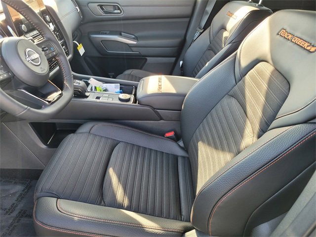 New 2025 Nissan Pathfinder Rock Creek image 6