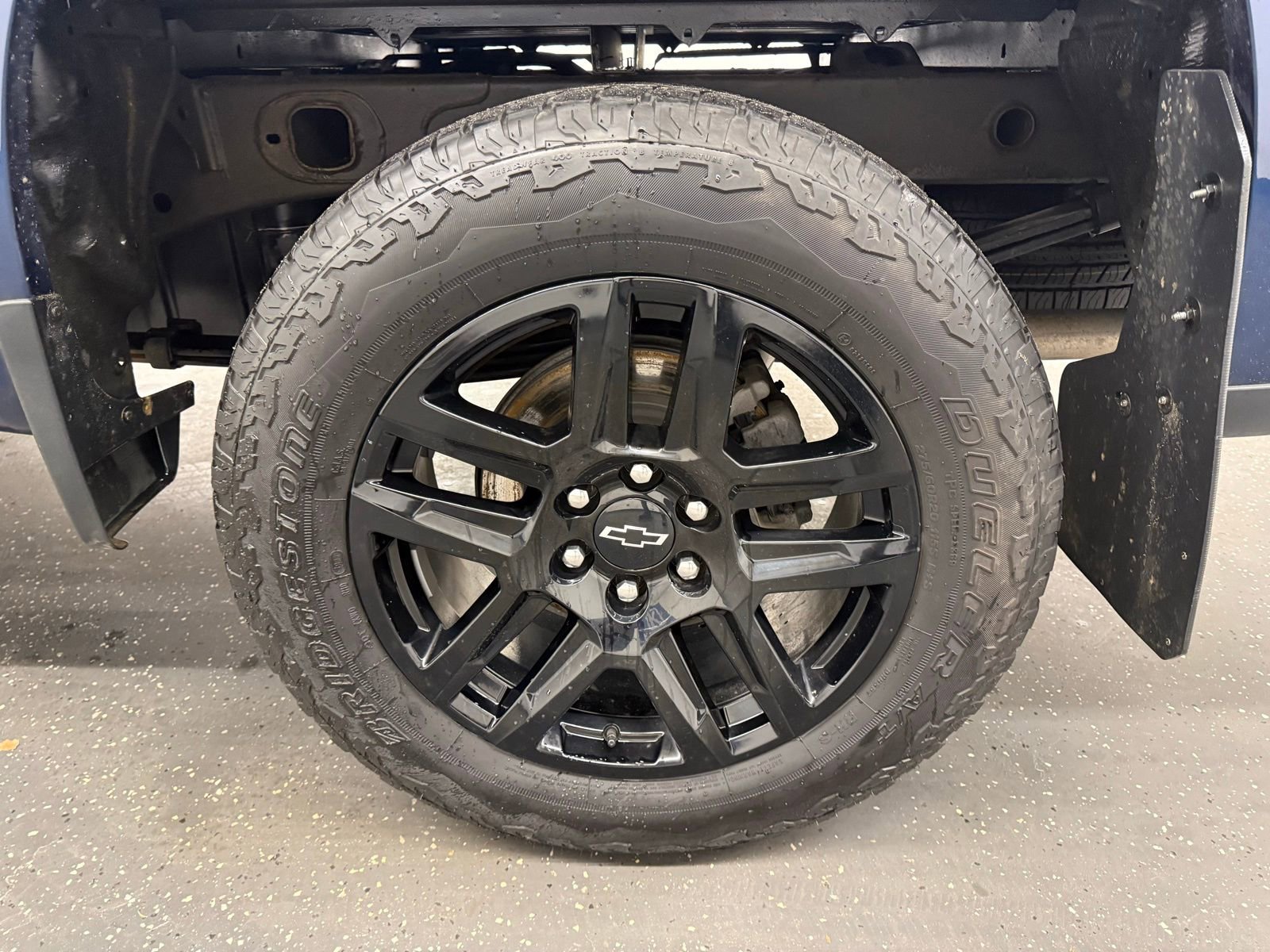 Used 2023 Chevrolet Silverado 1500 Custom Trail Boss w/ LPO, Dark Essentials Package image 19