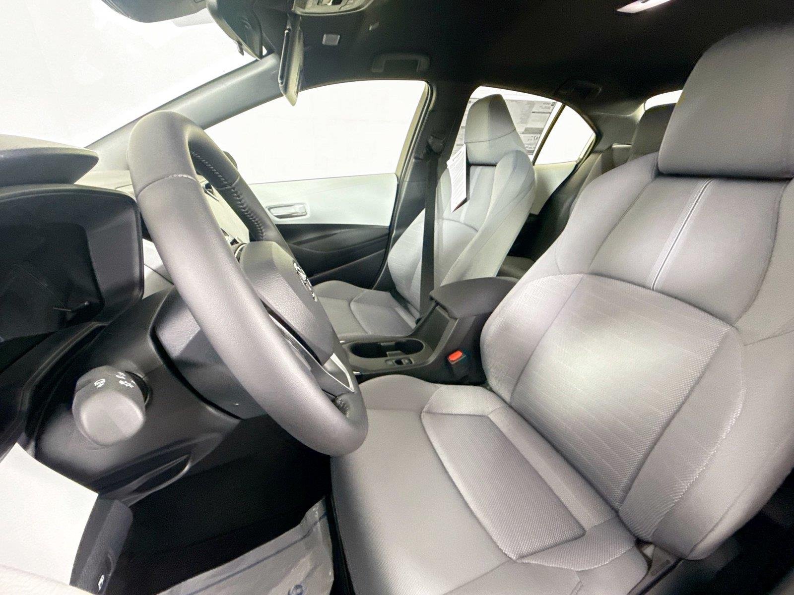 New 2026 Toyota Corolla SE FWD image 16