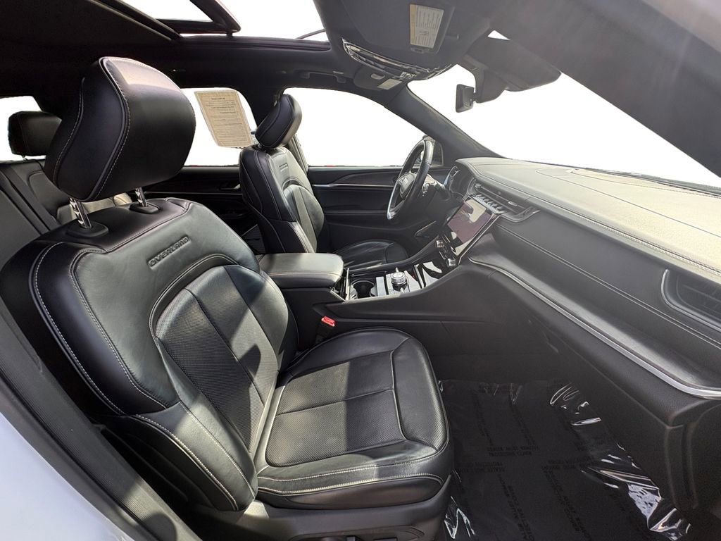 Used 2021 Jeep Grand Cherokee L Overland image 15