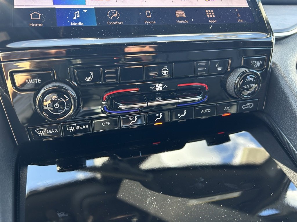 New 2025 Jeep Grand Cherokee Limited image 23