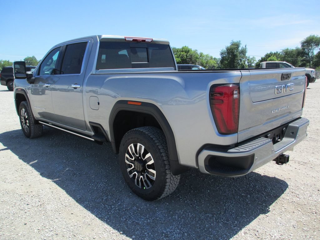 New 2026 GMC Sierra 2500 Denali Ultimate AWD/4WD image 9