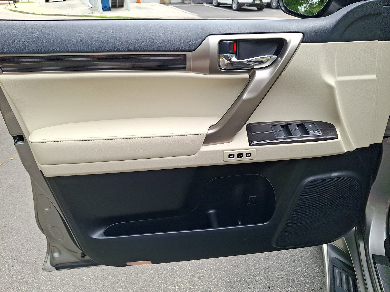 Certified 2021 Lexus GX 460 Premium w/ Premium Package AWD/4WD image 15