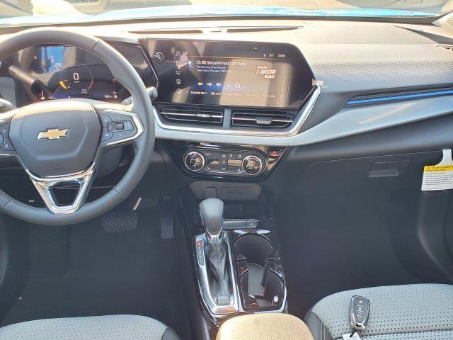 New 2025 Chevrolet Trax LT w/ Driver Confidence Package image 24